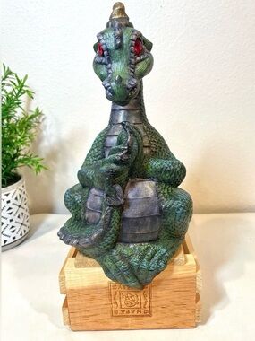 Hand-Painted Green Dragon w Ruby Eyes Holding Tail Shelf-Sitter | Rare! | EUC